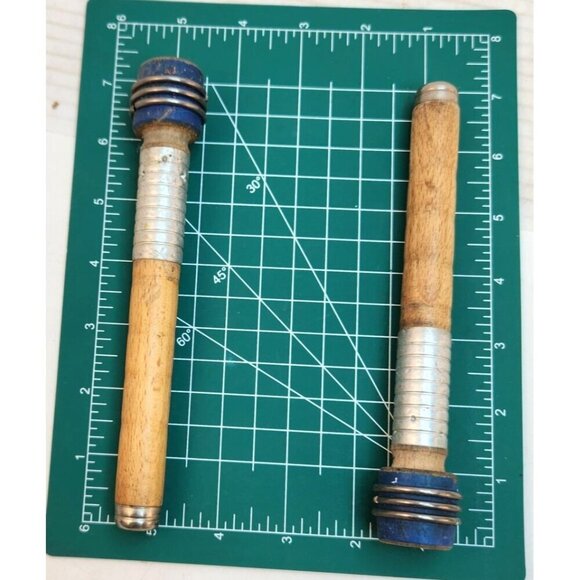 Vintage Wooden & Metal Weaving Bobbins With Blue Tips Set Of 2 Primitive country - Picture 3 of 6